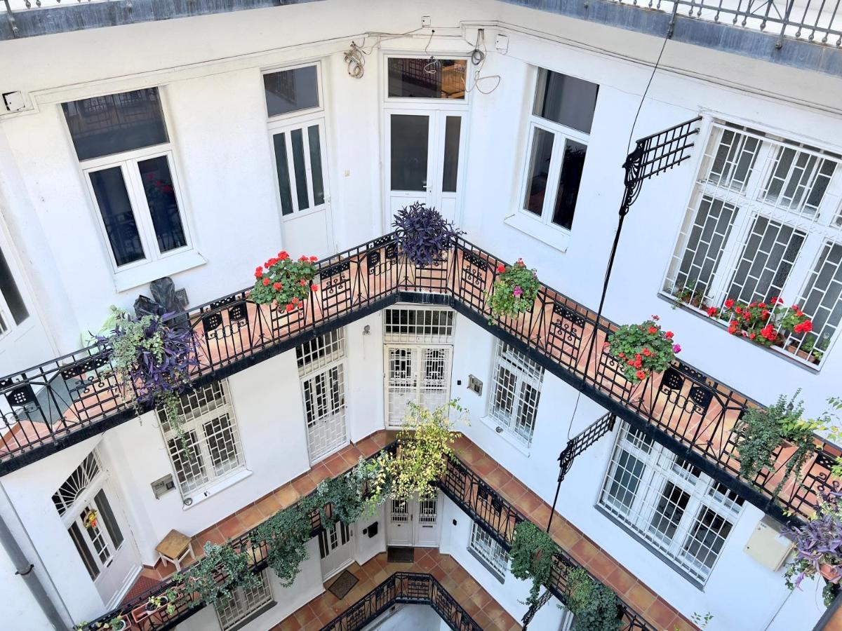 Newyorkcafe Apartment Budapest